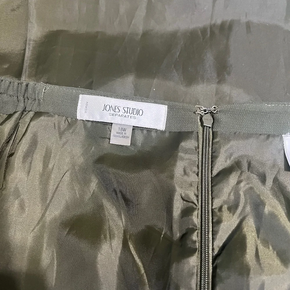 Jones Studio Olive Green Pencil Skirt | Size 18W | Lined Work Skirt